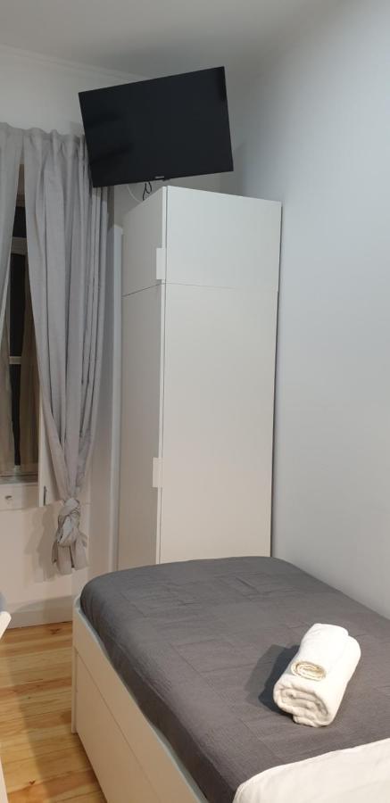 Apartamento Antonio Pedro Lissabon Exterior foto