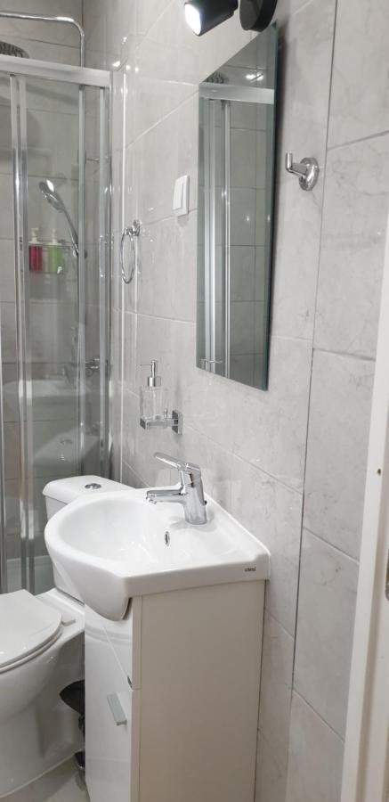 Apartamento Antonio Pedro Lissabon Exterior foto