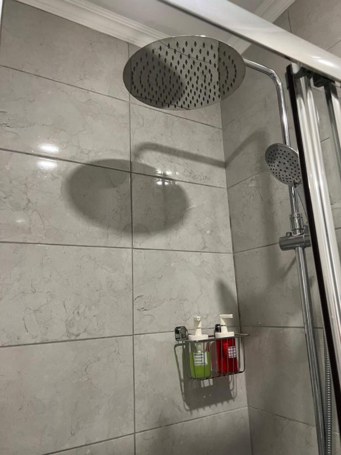 Apartamento Antonio Pedro Lissabon Exterior foto